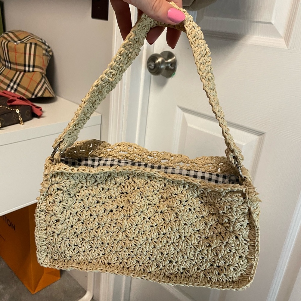 Crochet baguette bag